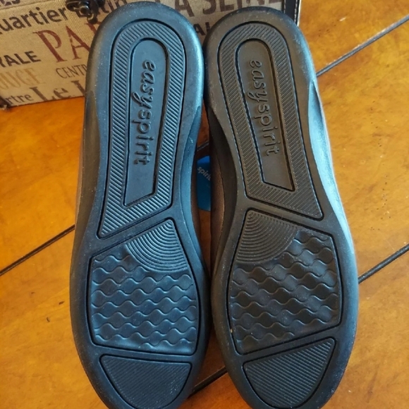 NEW | EASY SPIRIT | WALKING SHOES | SZ 9 - Picture 8 of 11